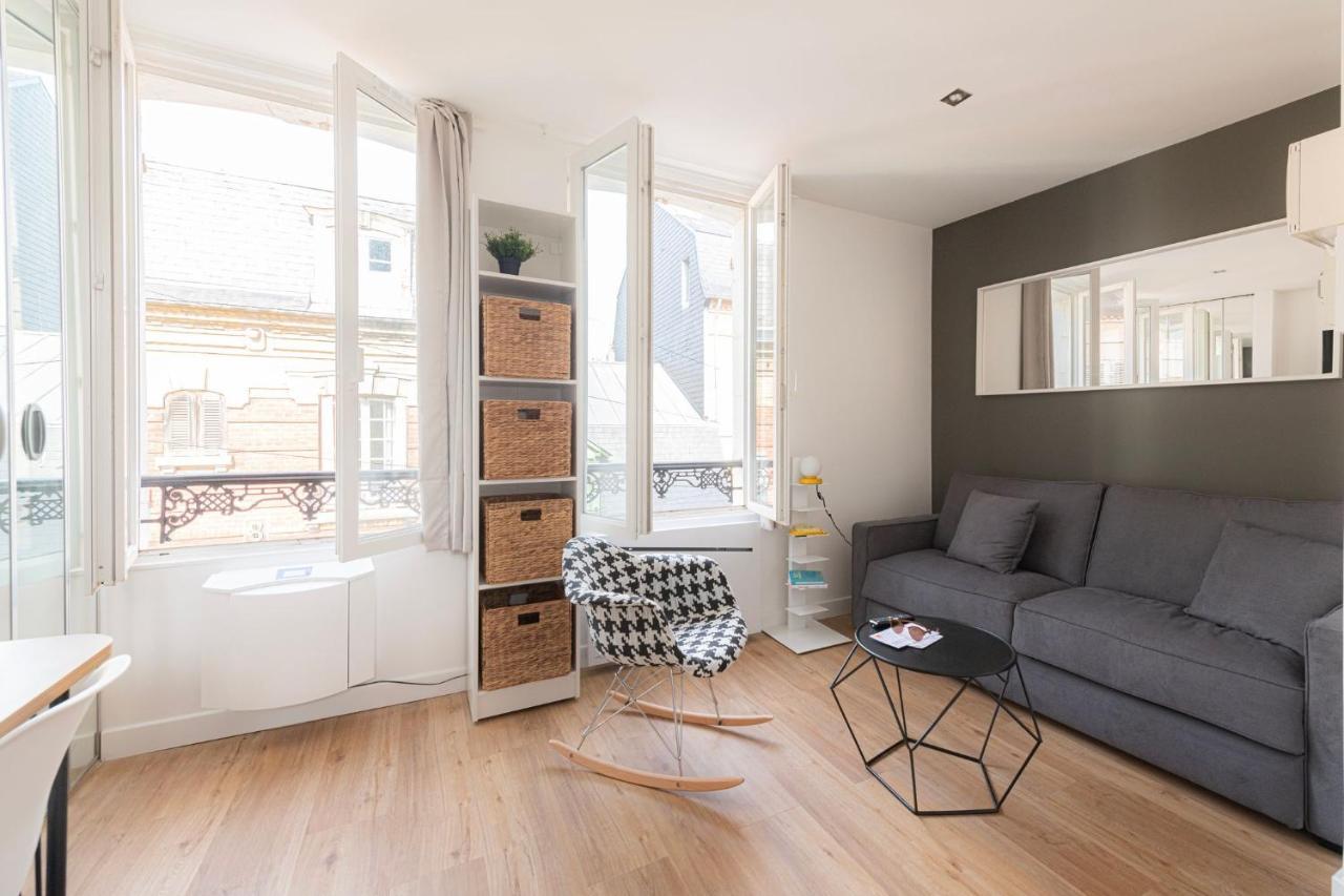 Studio Centre Ville Refait A Neuf ทรูวิลล์-ซูร์-แมร์ ภายนอก รูปภาพ